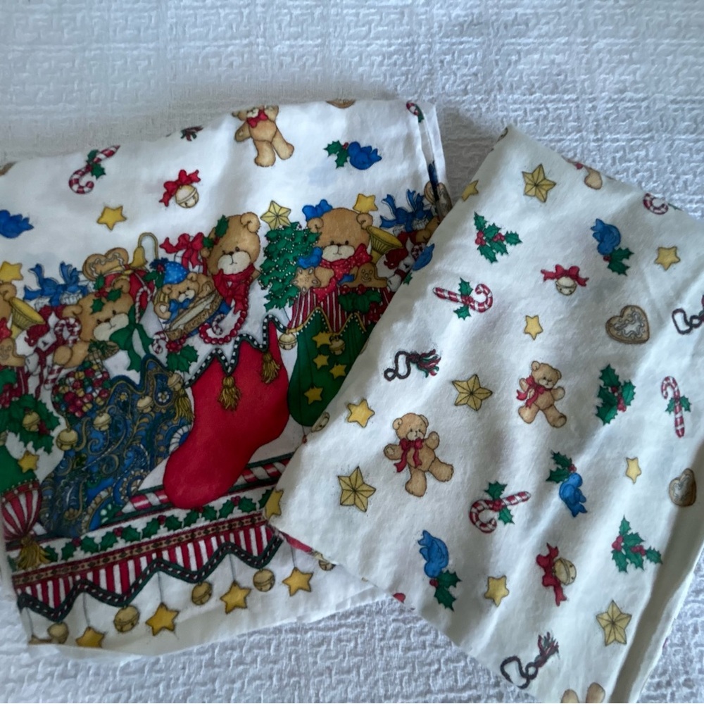Vintage Festive Teddy Bear Holiday Pillowcases